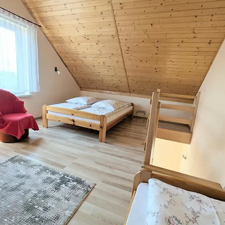 Laura Władysławowo