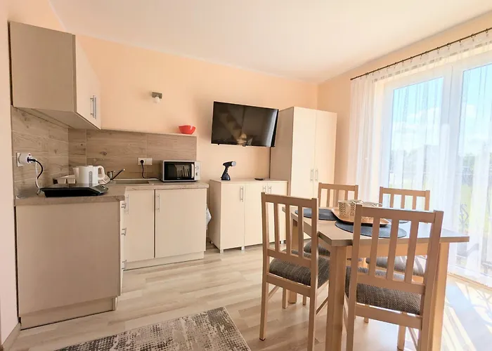 Laura Władysławowo